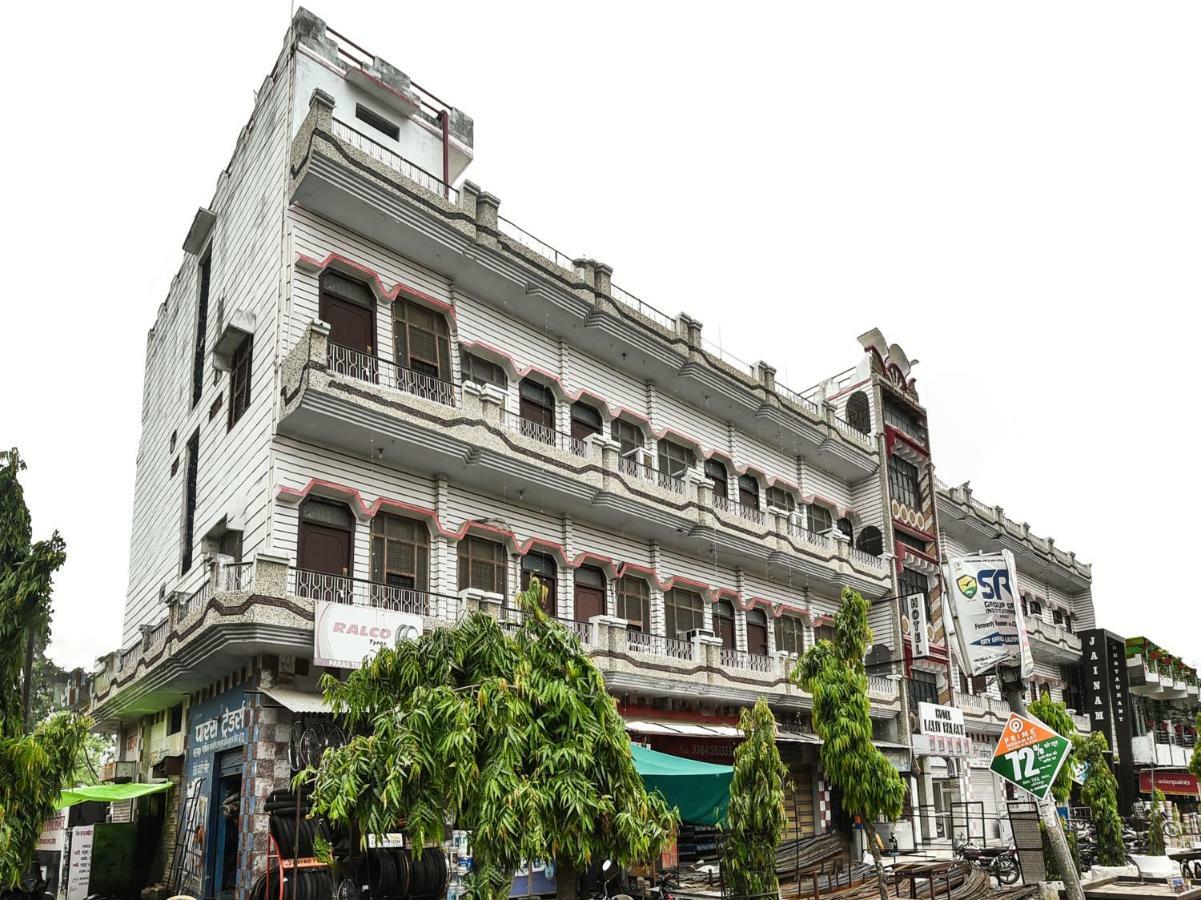 Hotel Lalit Palace Babina Exterior photo